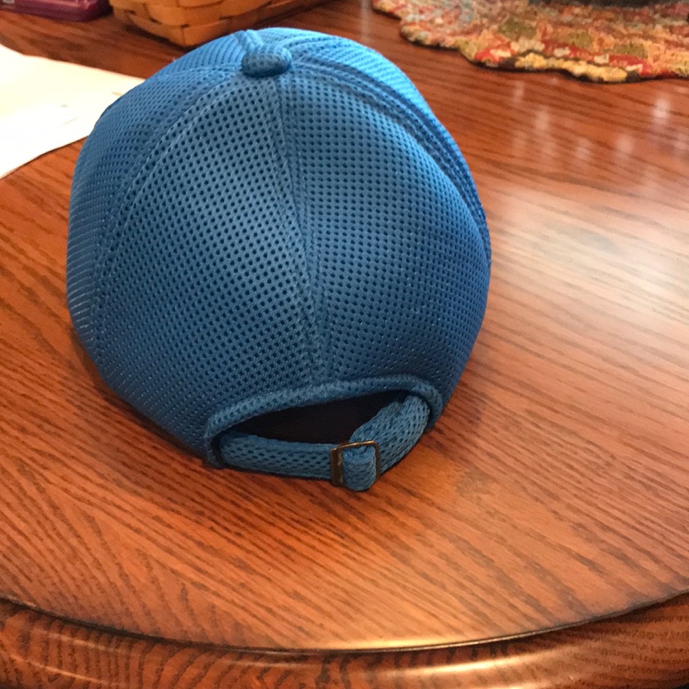 Men’s ball cap from Thailand - Picture 2 of 3